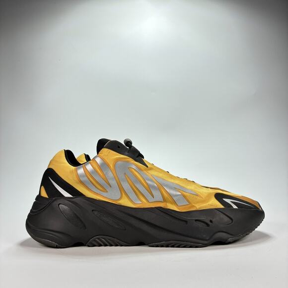 Adidas Yeezy Boost 700 MNVN Honey Flux Performance Sneakers GZ0717 Men\'s Size 9